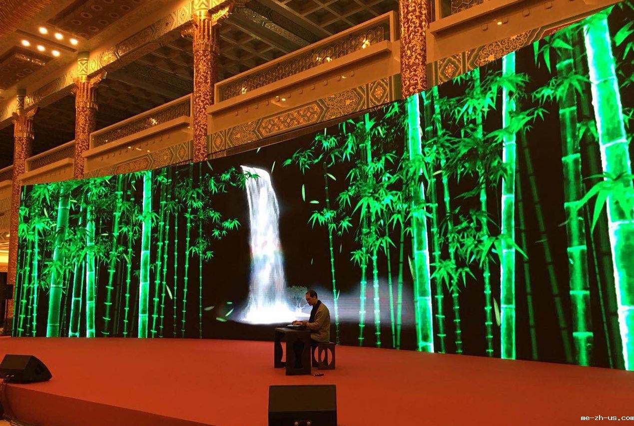 吴寒于北京人民大会堂金色大厅