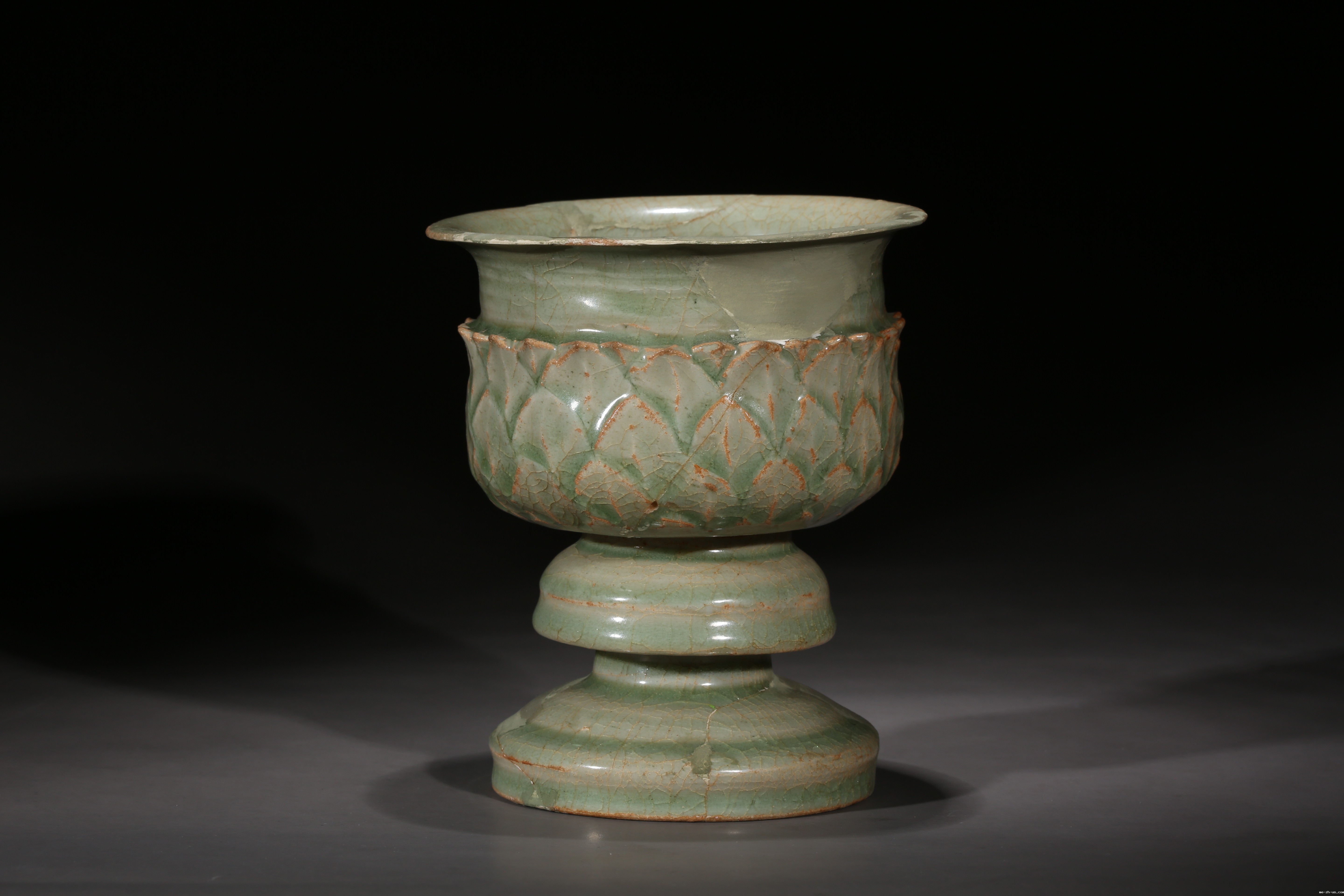 宋瓷  龙泉窑  炉